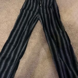 Brandy Melville stripped pants